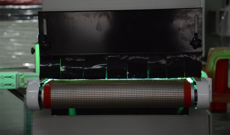 藍牙耳機UV固化機.jpg 藍牙耳機UV固化機.jpg